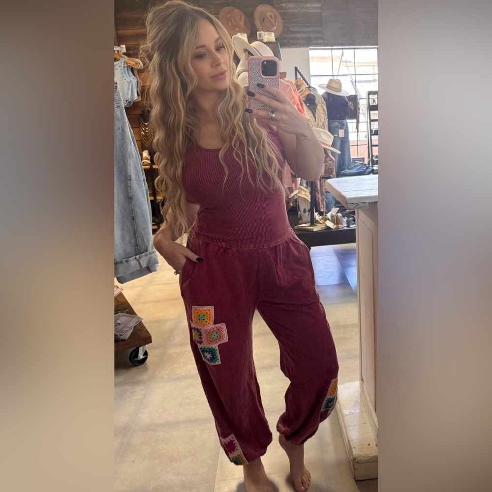 J.Her J. Her Mineral Washed Granny Tile Crochet Detailed Jogger Pants - Picture 5 of 9
